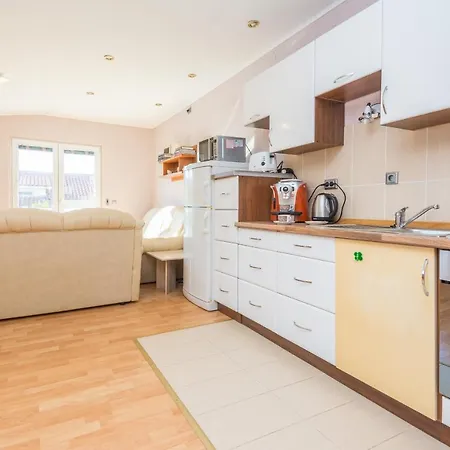 Apartment Jozef *