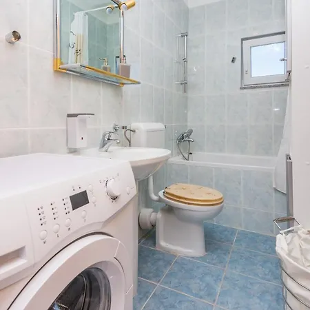 Apartment Jozef Vir