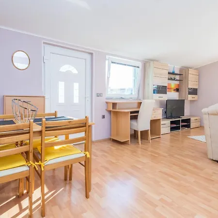 Apartment Jozef
